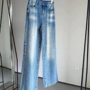 🩷chic 秋裝！高腰摺痕做舊淺色寬鬆闊腿牛仔褲：圖片 3