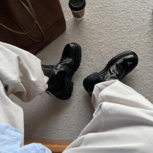 英倫風方頭側拉鍊短靴