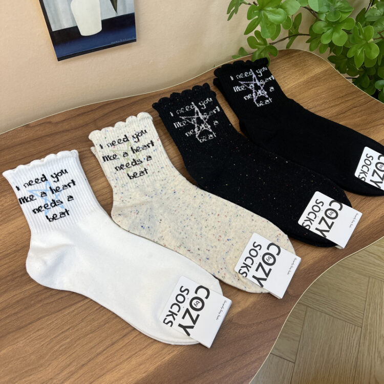 韓國🇰🇷 Cozy 四季款字母星星中筒襪(4對/一套)