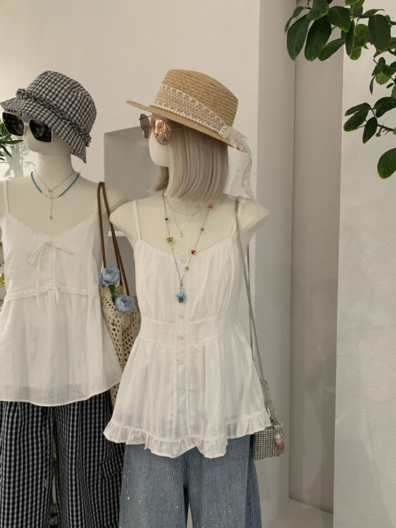 🩷chic 新裝! 紐扣收腰白色吊帶背心