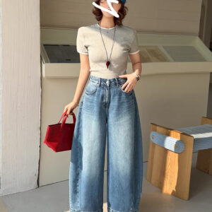 🩷chic 春秋新裝! 高腰寬鬆款九分牛仔褲：圖片 2
