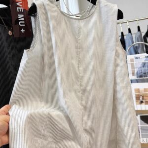 PLUS SIZE💗大碼寬鬆後v設計感條紋A字背心：圖片 5