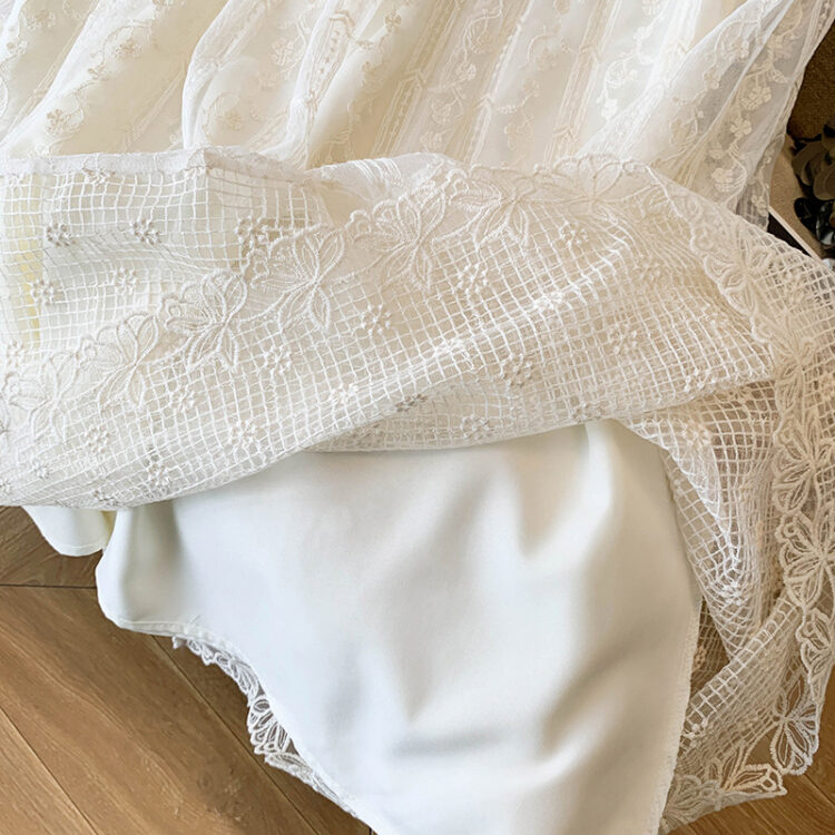 🩷chic 春夏新裝!米白色蕾絲中長款半身裙