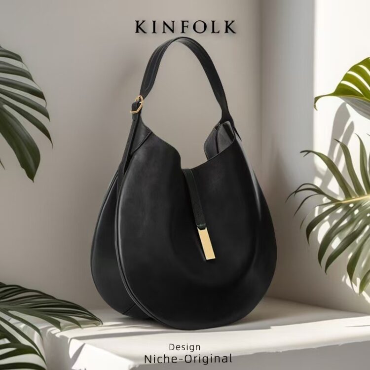 麂皮絨馬術設計餃子袋
