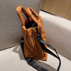 簡約輕便車縫線菱格羽絨側孭/斜孭袋：圖片 4