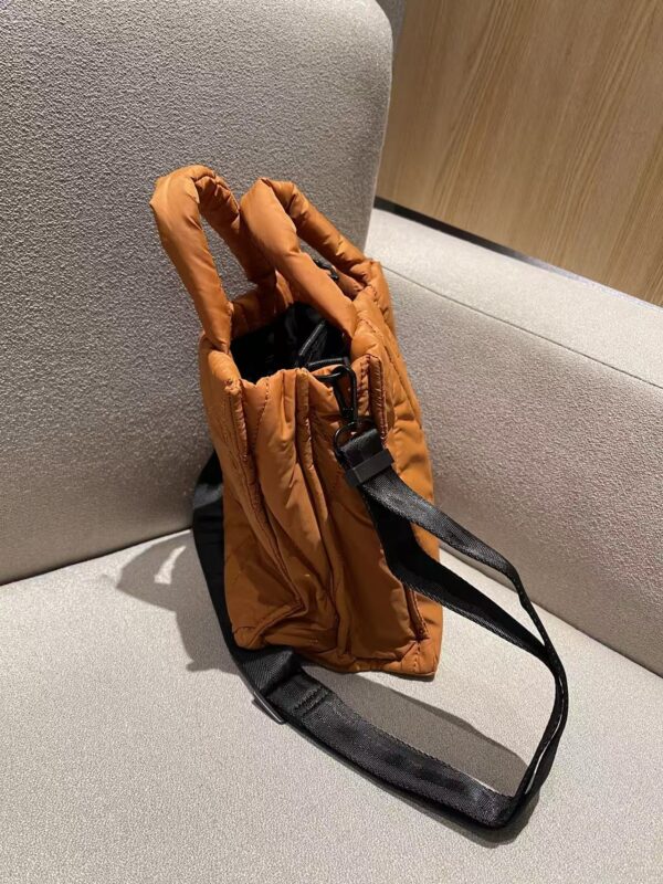 簡約輕便車縫線菱格羽絨側孭/斜孭袋