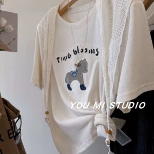PLUS SIZE💗立體釘珠+lace巾T恤：圖片 2