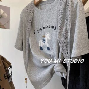 PLUS SIZE💗立體釘珠+lace巾T恤：圖片 1