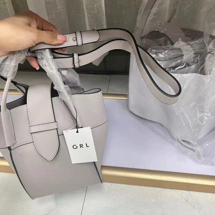 日本🇯🇵GRL通勤水桶手挽袋
