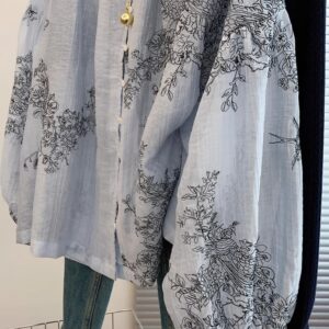 🩷chic新裝! 高級感寬鬆慵懶風刺繡藍色長袖襯衫：圖片 3