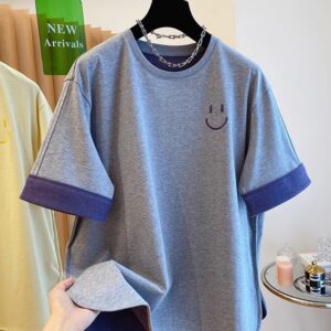 PLUS SIZE💗撞色刺繡笑臉T恤：圖片 1