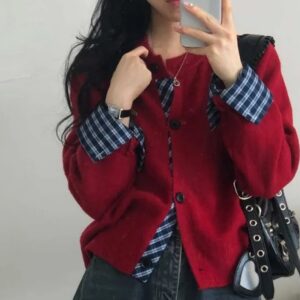 韓系設計感撞色格子拼接長袖針織外套：圖片 2