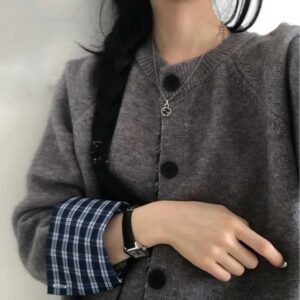 韓系設計感撞色格子拼接長袖針織外套：圖片 1