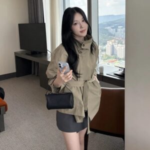 🩷chic新裝! 韓版簡約感企領短款束腰風衣外套：圖片 4