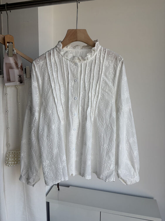 韓系木耳花邊小企領刺繡鬆身恤衫