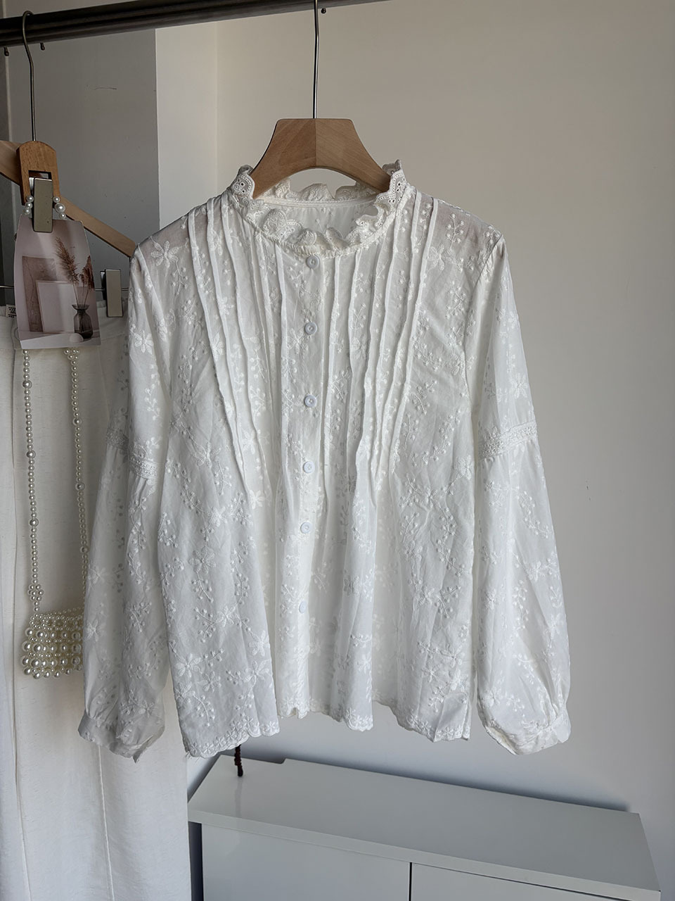 韓系木耳花邊小企領刺繡鬆身恤衫：圖片 7