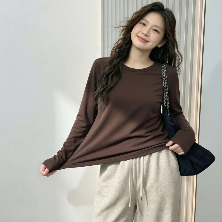 PLUS SIZE秋季高級感顯瘦外穿打底衫